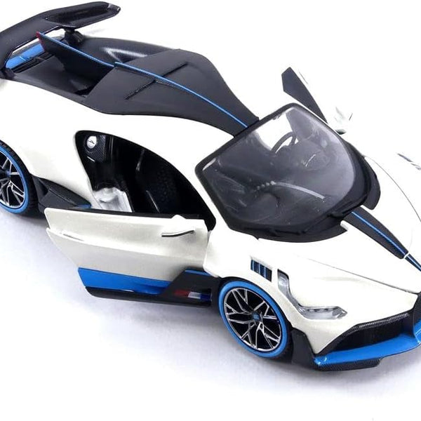 Maisto 1:24 Bugatti Divo Special Edition – White