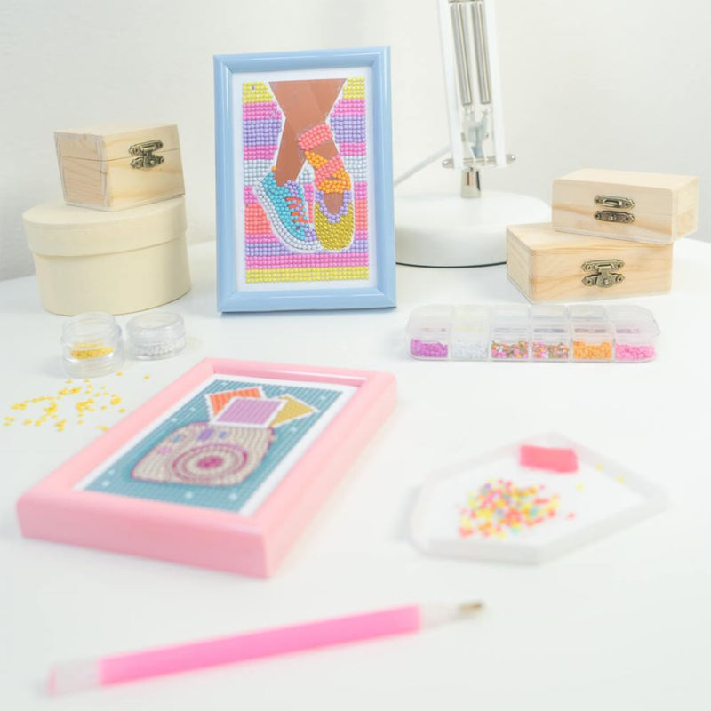 NICE DIAMANTINY DECO FRAMES
