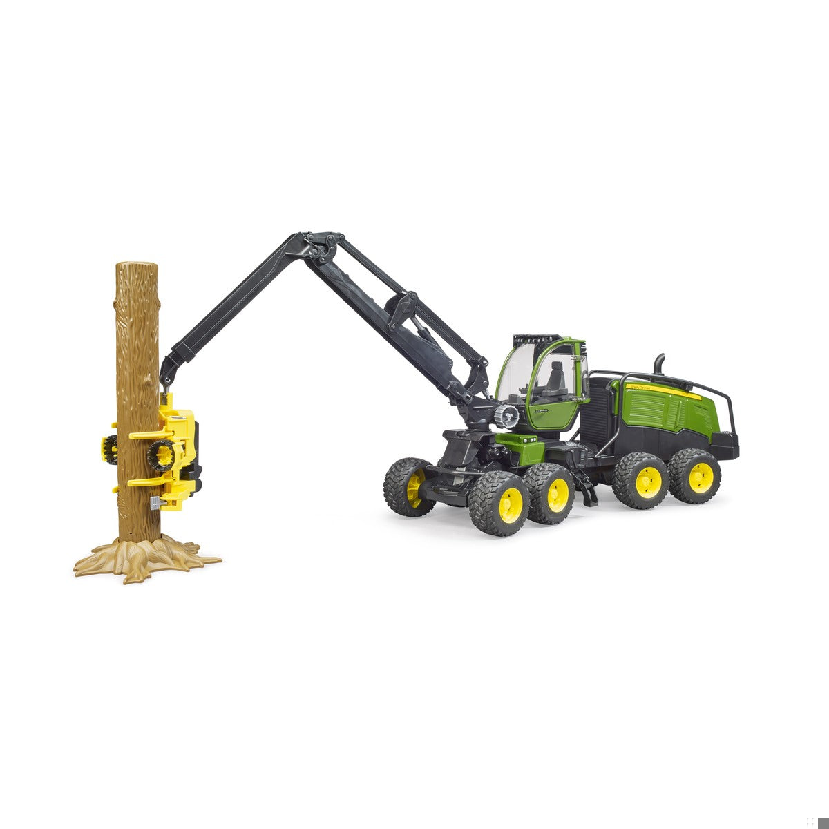 Δασοκομικό John Deere 1270G με κορμό δέντρου