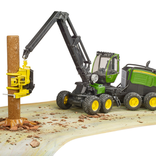 John Deere 1270G Forestry Harvester with Log