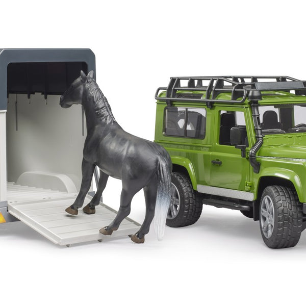 Land Rover with Horse Trailer and Horse