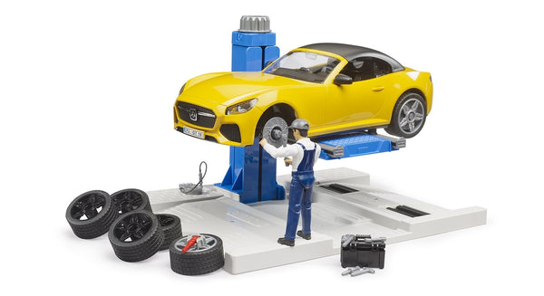 Car Service Centre with Roadster