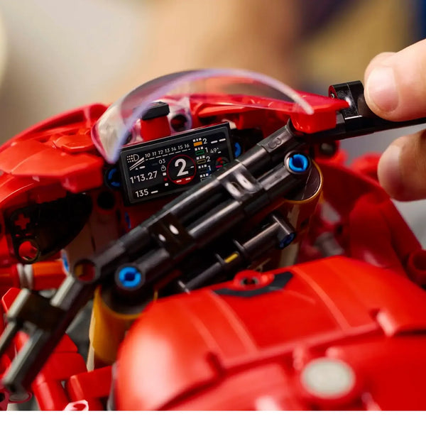 LEGO: Ducati Panigale V4 S Motorcycle